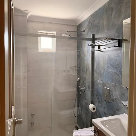 Verona مرمريس